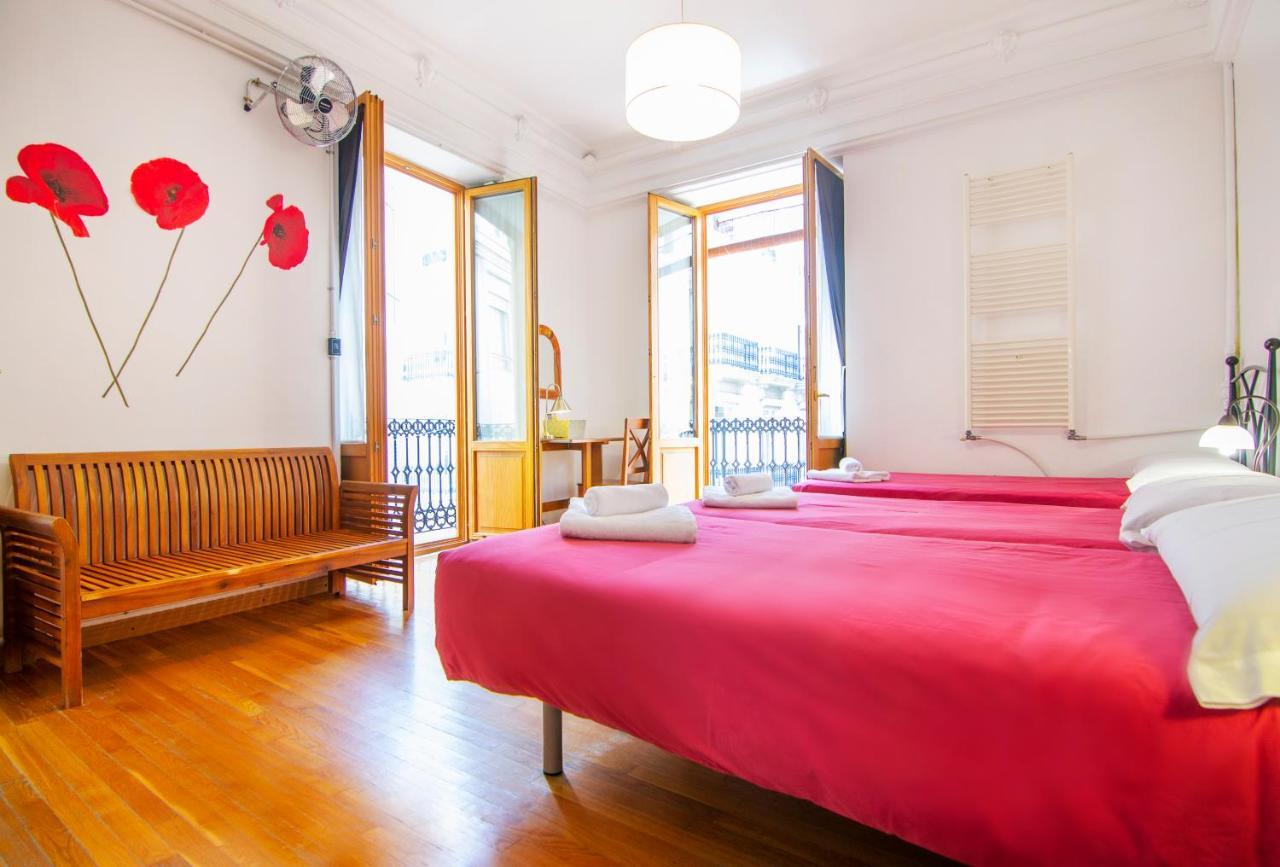 Kasa Katia Guest House Valencia Ngoại thất bức ảnh